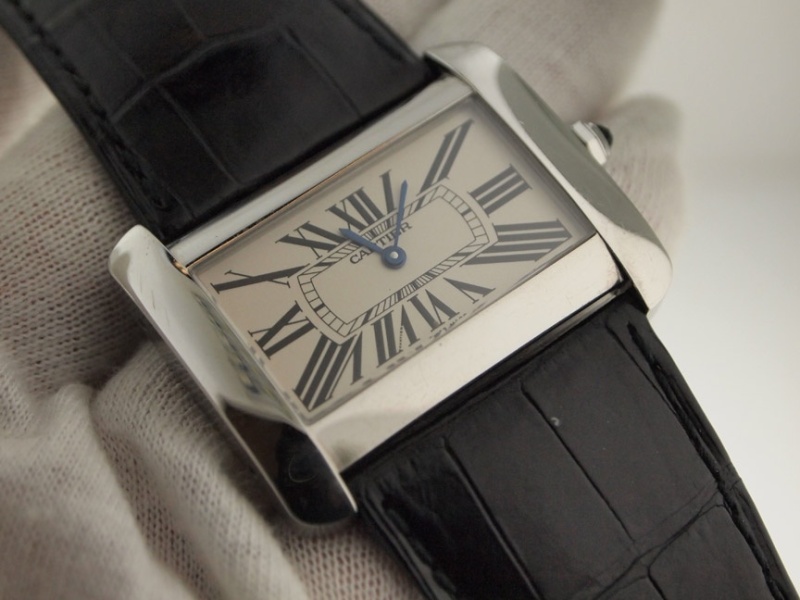 Cartier watch listing