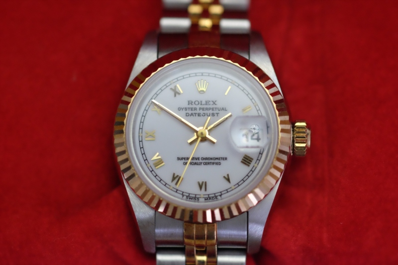 Rolex watch listing