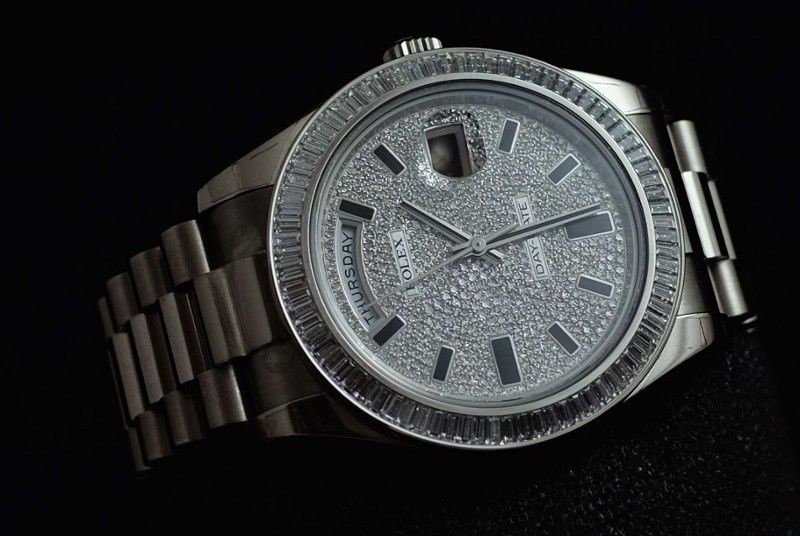 Rolex watch listing