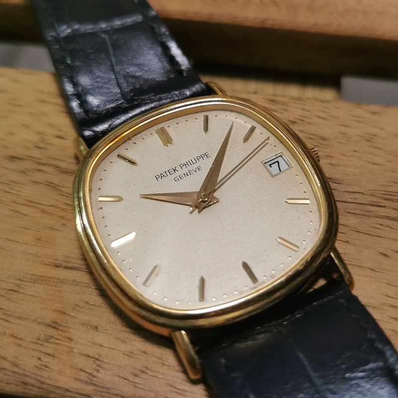 Patek Philippe watch listing