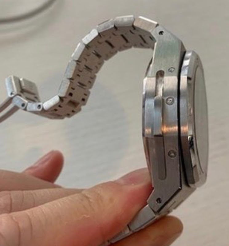 Audemars Piguet watch listing