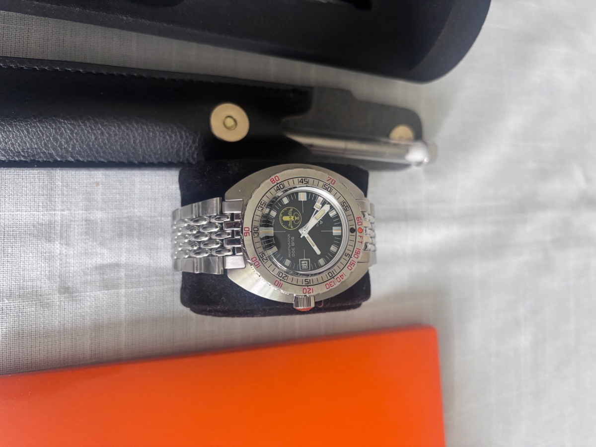 DOXA watch listing
