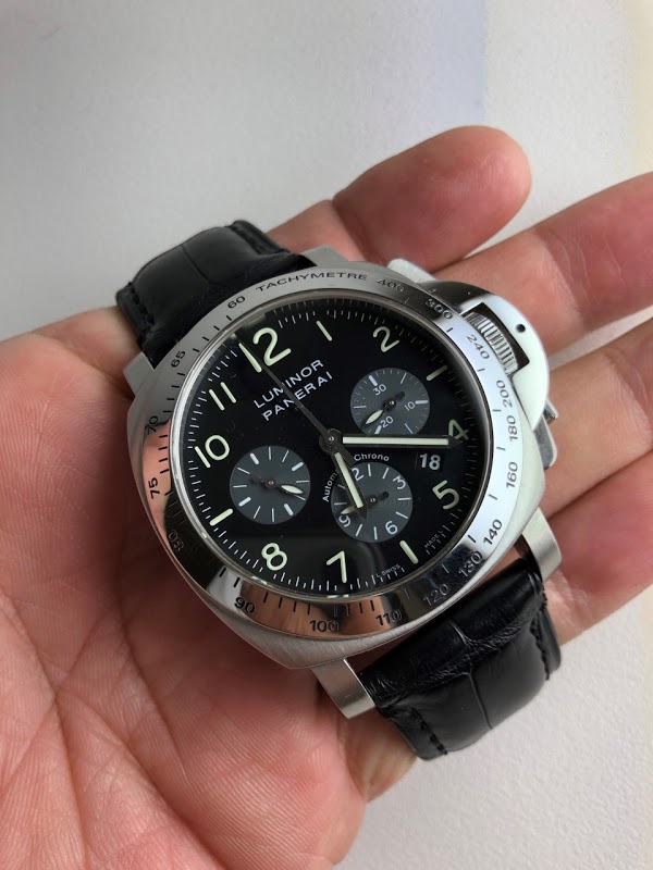 Panerai watch listing