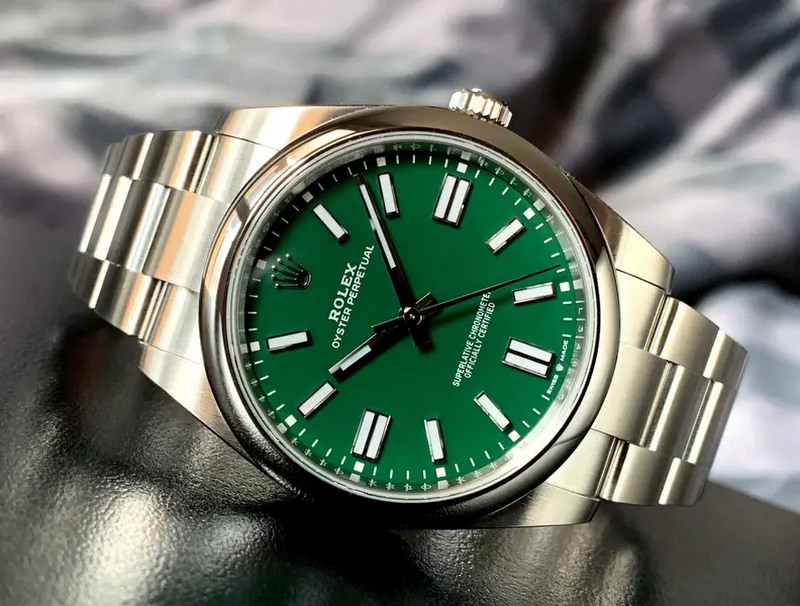 Rolex watch listing
