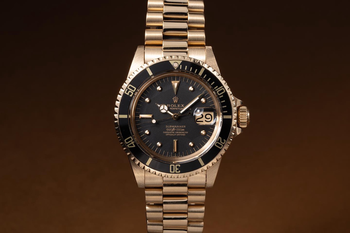 Rolex watch listing