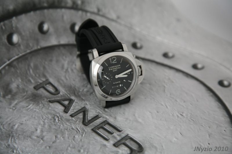 Panerai watch listing