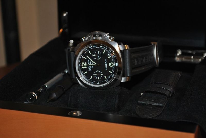 Panerai watch listing