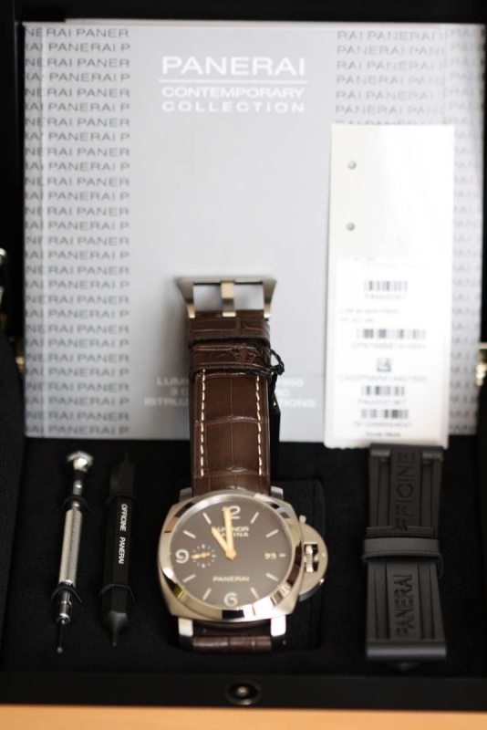 Panerai watch listing