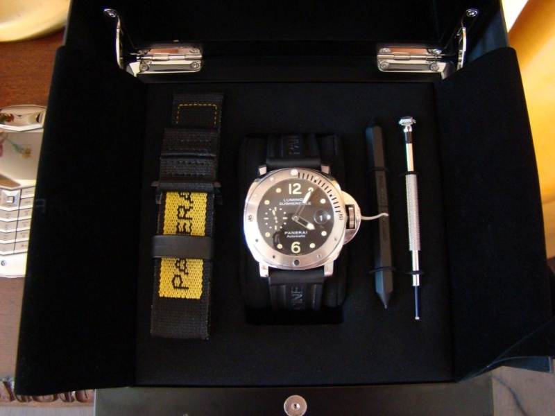 Panerai watch listing