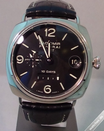 Panerai watch listing