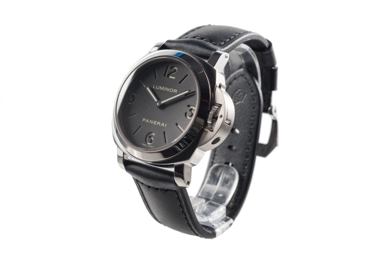 Panerai watch listing
