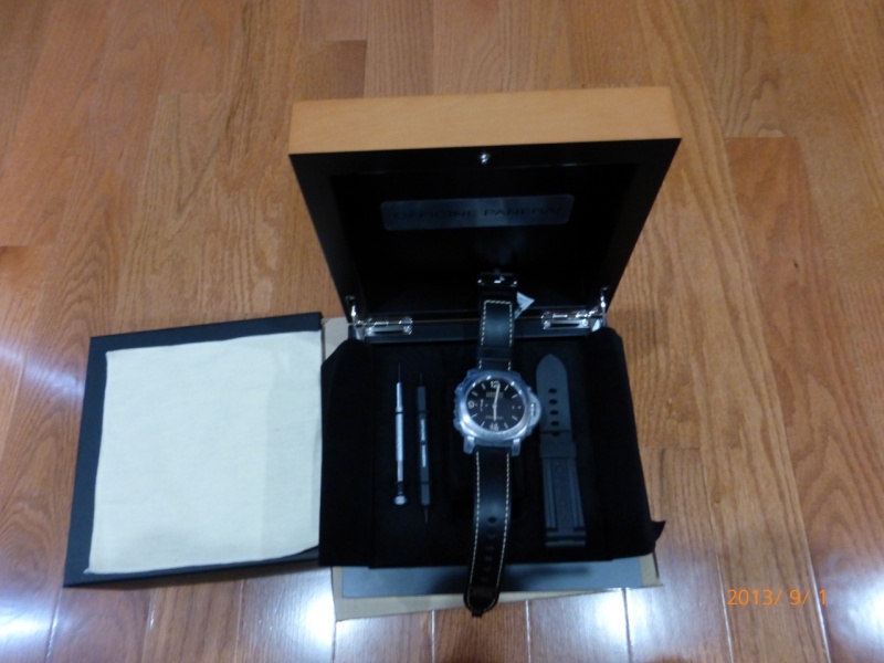 Panerai watch listing