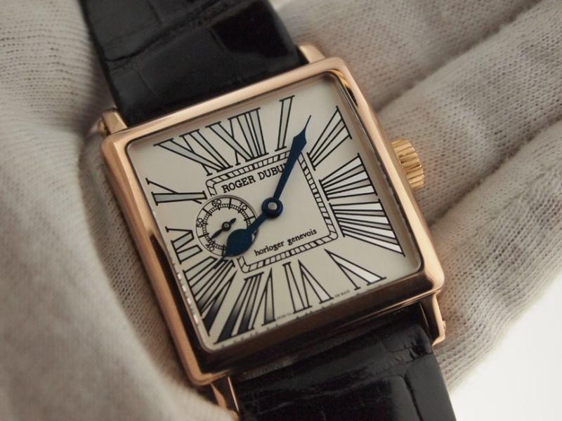 Roger Dubuis watch listing