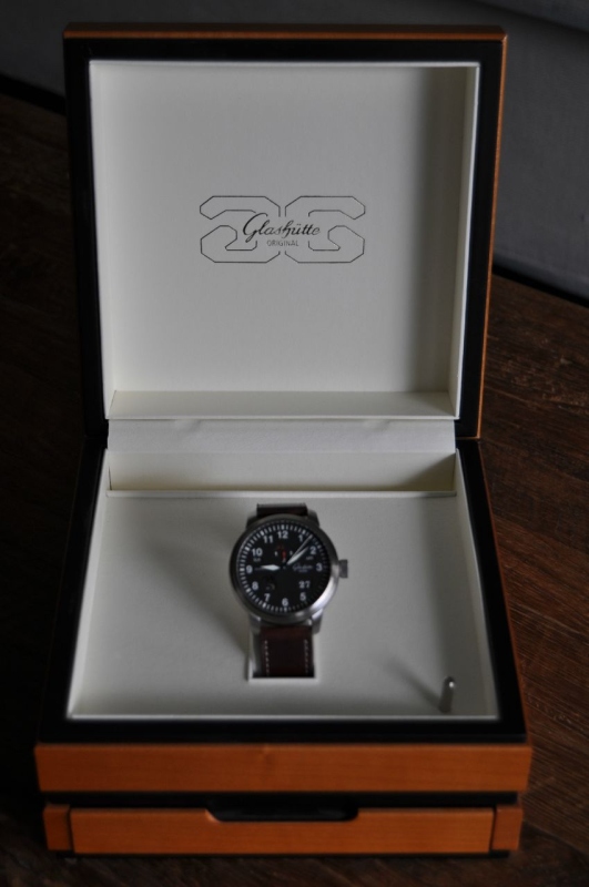 Glashütte watch listing