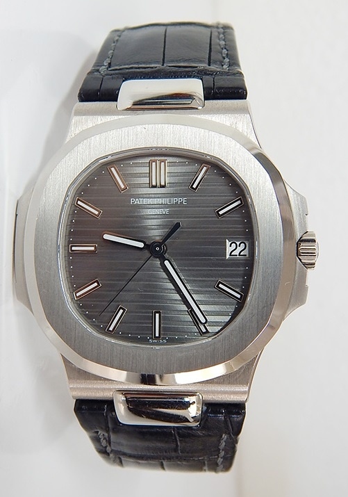 Patek Philippe watch listing