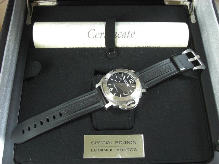 Panerai watch listing