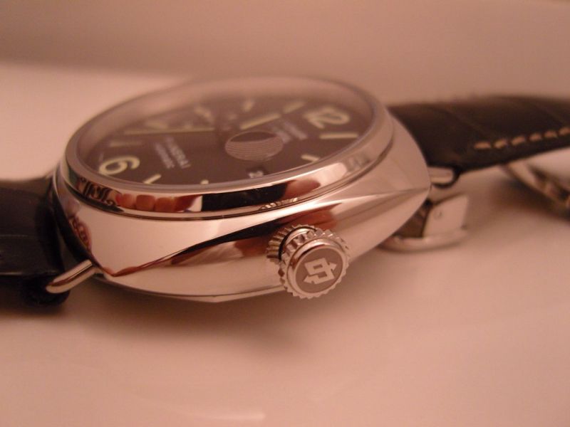 Panerai watch listing