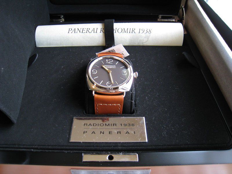 Panerai watch listing