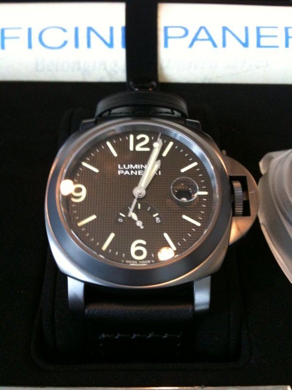 Panerai  watch listing