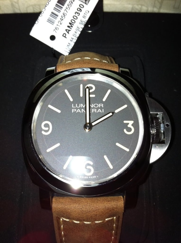 Panerai watch listing
