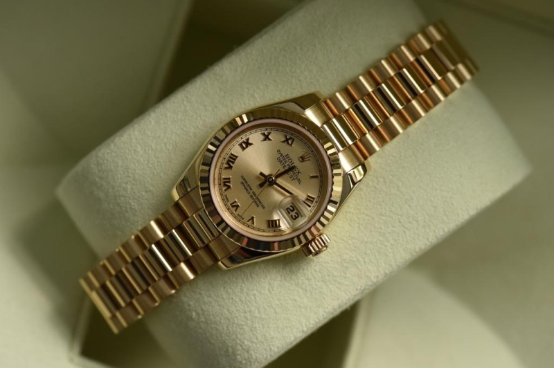 Rolex watch listing