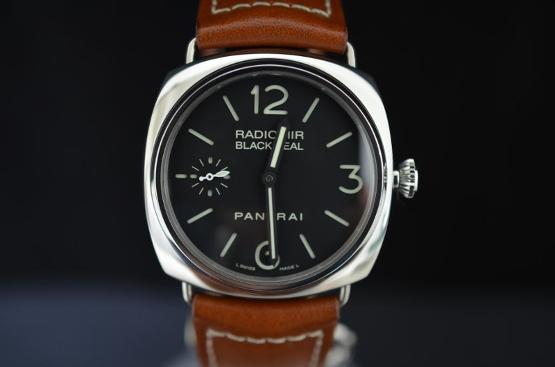 Panerai watch listing