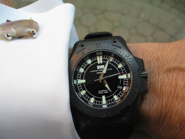 Linde Werdelin watch listing