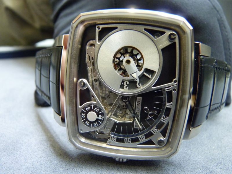 Hautlence watch listing
