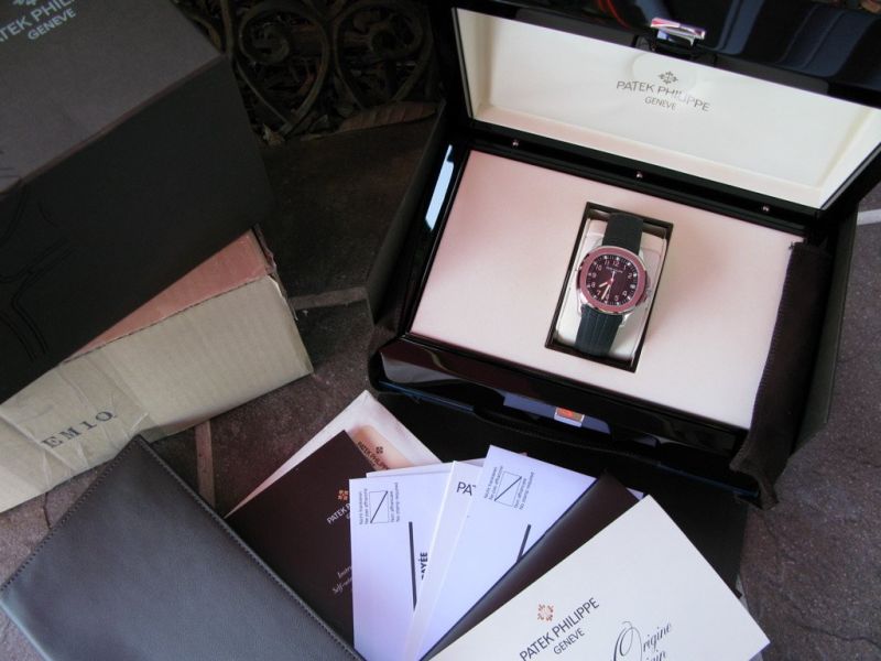 Patek Philippe watch listing