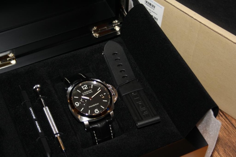 Panerai watch listing