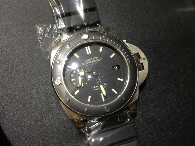 Panerai watch listing