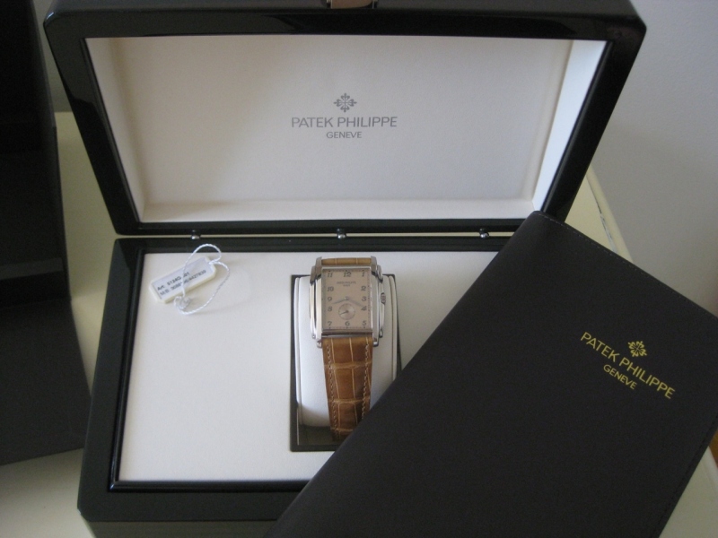Patek Philippe watch listing