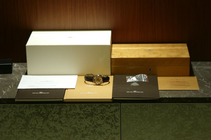 Girard Perregaux watch listing