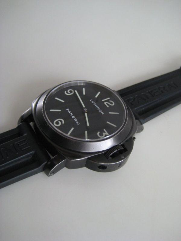 Panerai watch listing