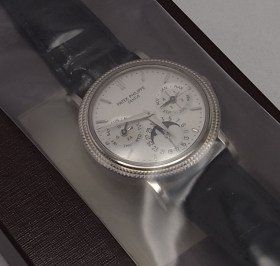 Patek Philippe watch listing