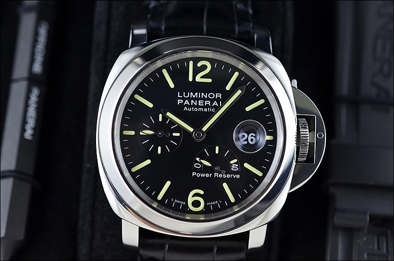 Panerai watch listing