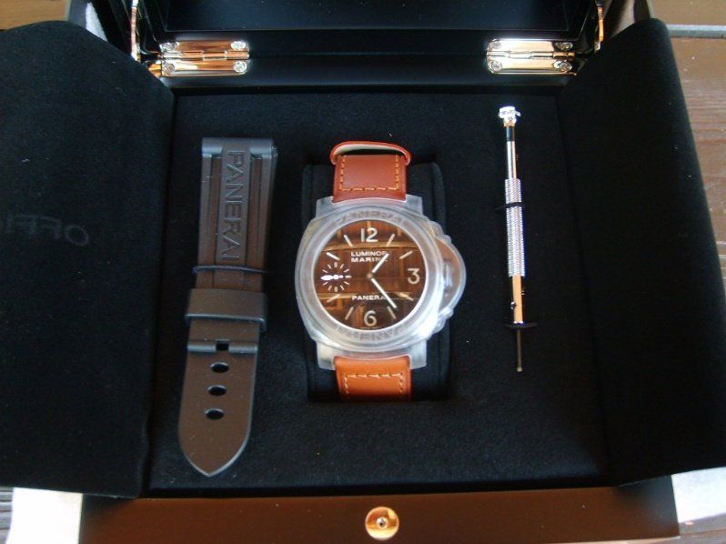 Panerai watch listing