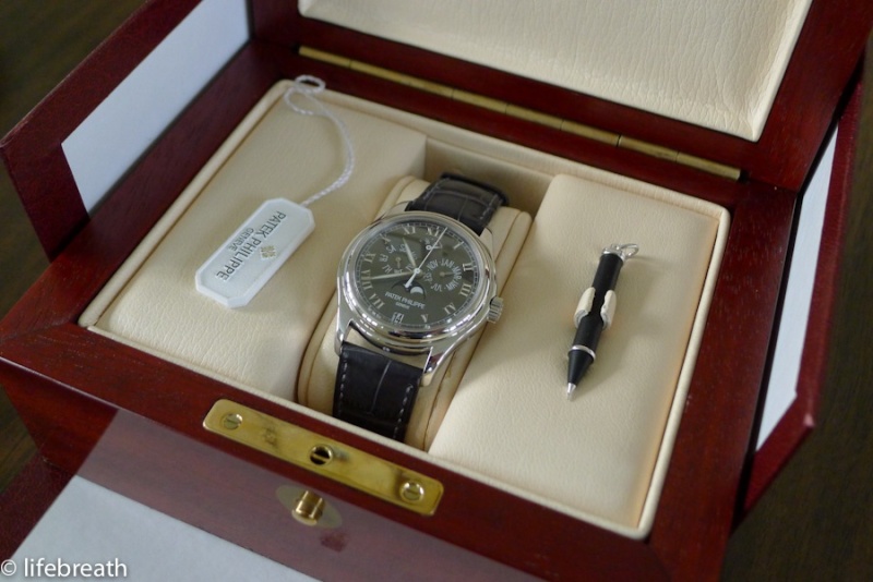Patek Philippe watch listing
