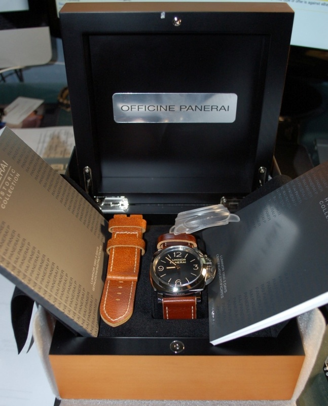 Panerai watch listing