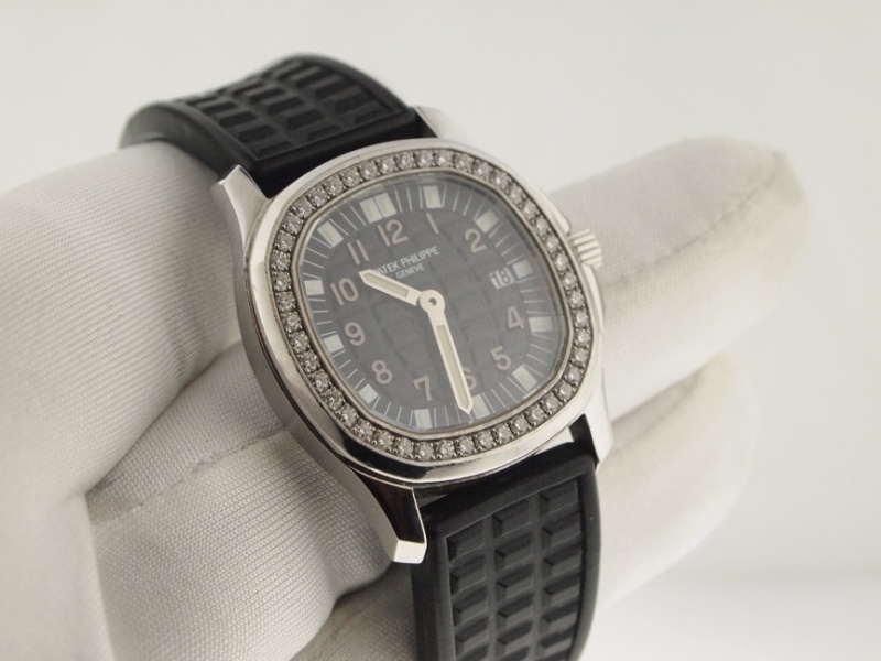 Patek Philippe watch listing