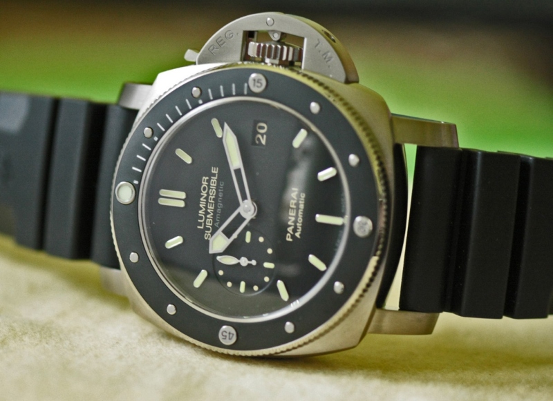 Panerai watch listing