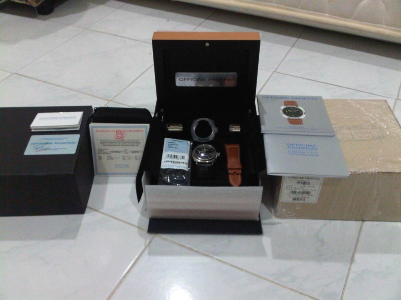 Panerai watch listing