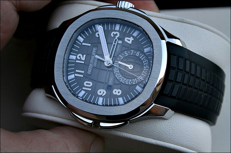 Patek Philippe watch listing