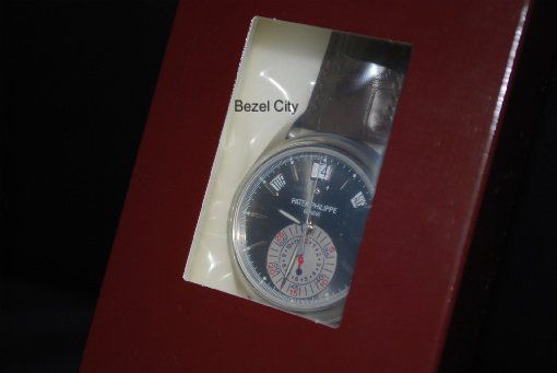 Patek Philippe watch listing