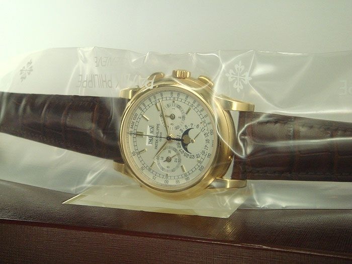 Patek Philippe watch listing