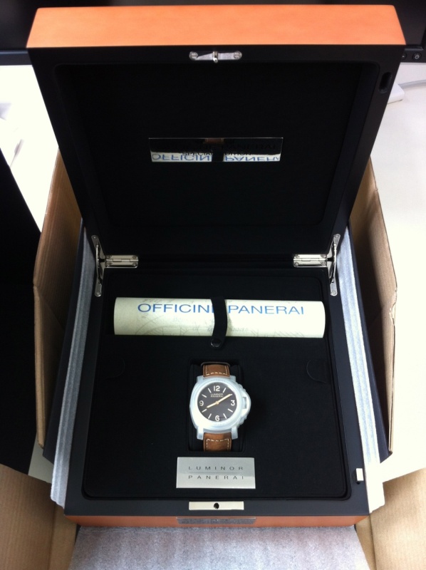 Panerai watch listing