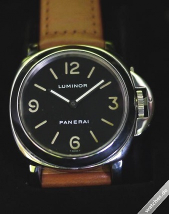 Panerai watch listing