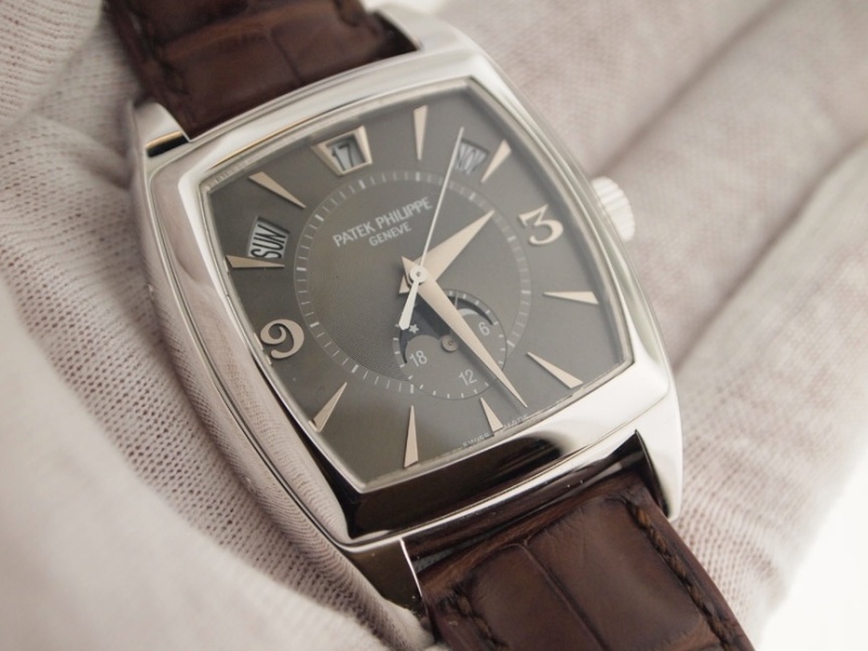 Patek Philippe watch listing
