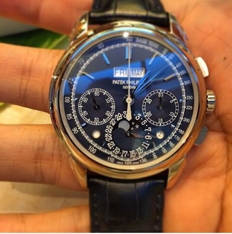 Patek Philippe watch listing