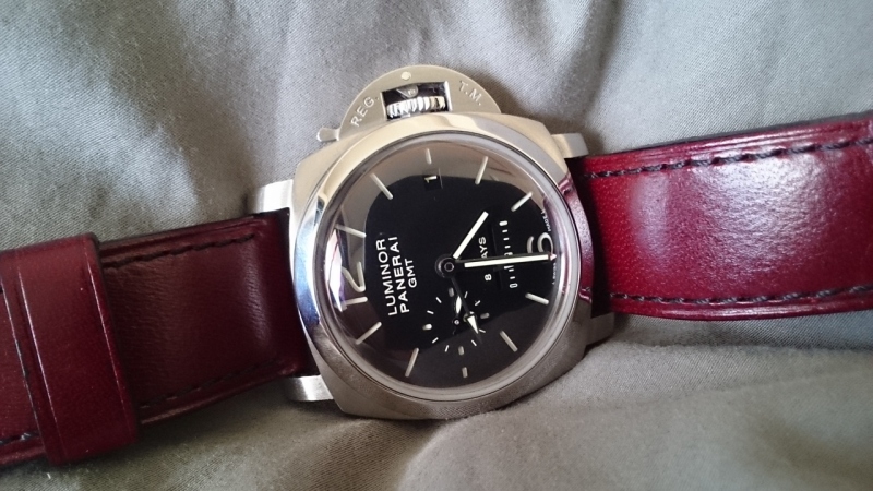 Panerai watch listing